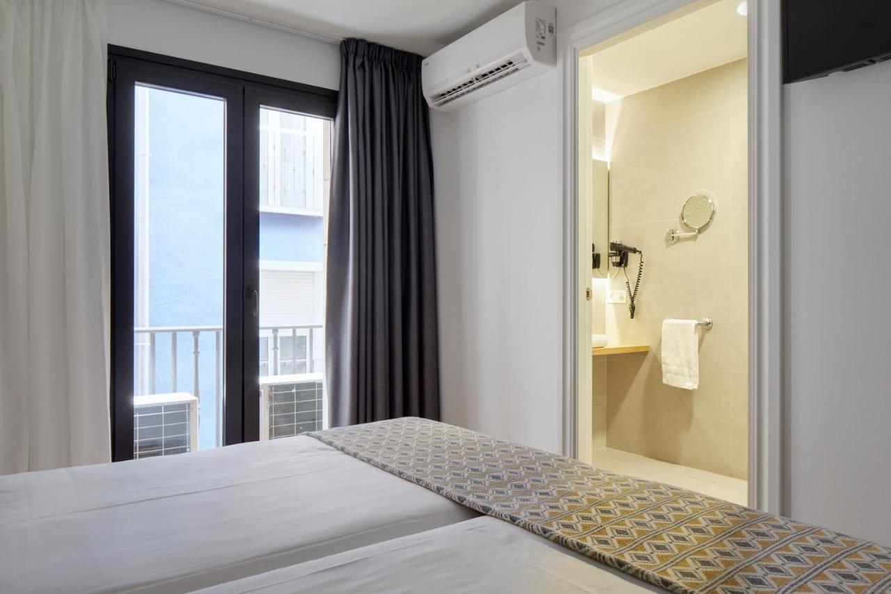 Hostal Arriazu Pamplona Exteriér fotografie