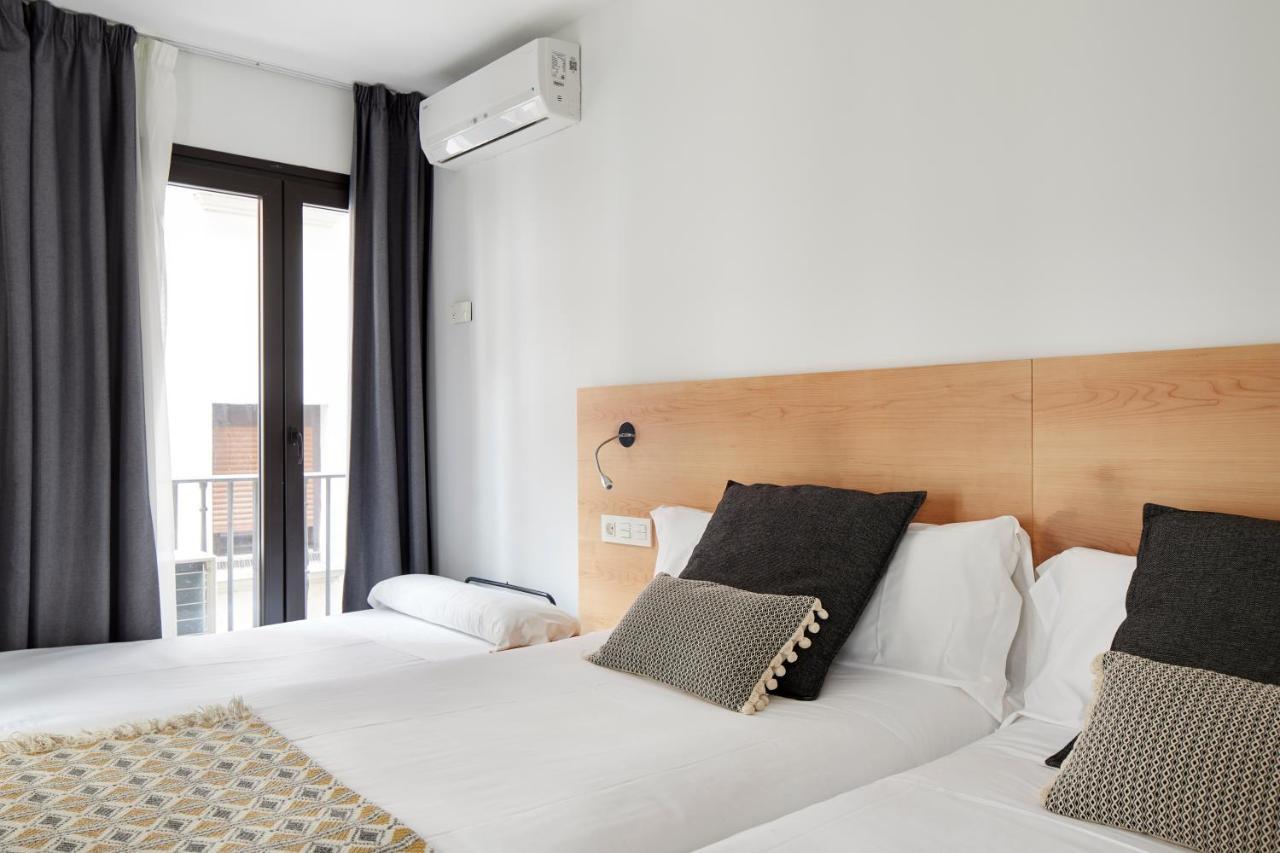 Hostal Arriazu Pamplona Exteriér fotografie