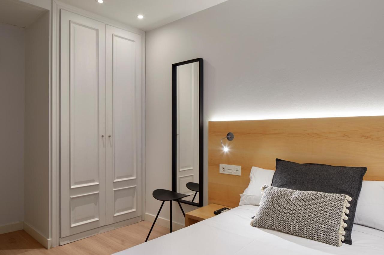 Hostal Arriazu Pamplona Exteriér fotografie