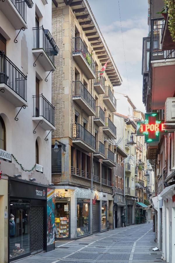 Hostal Arriazu Pamplona Exteriér fotografie