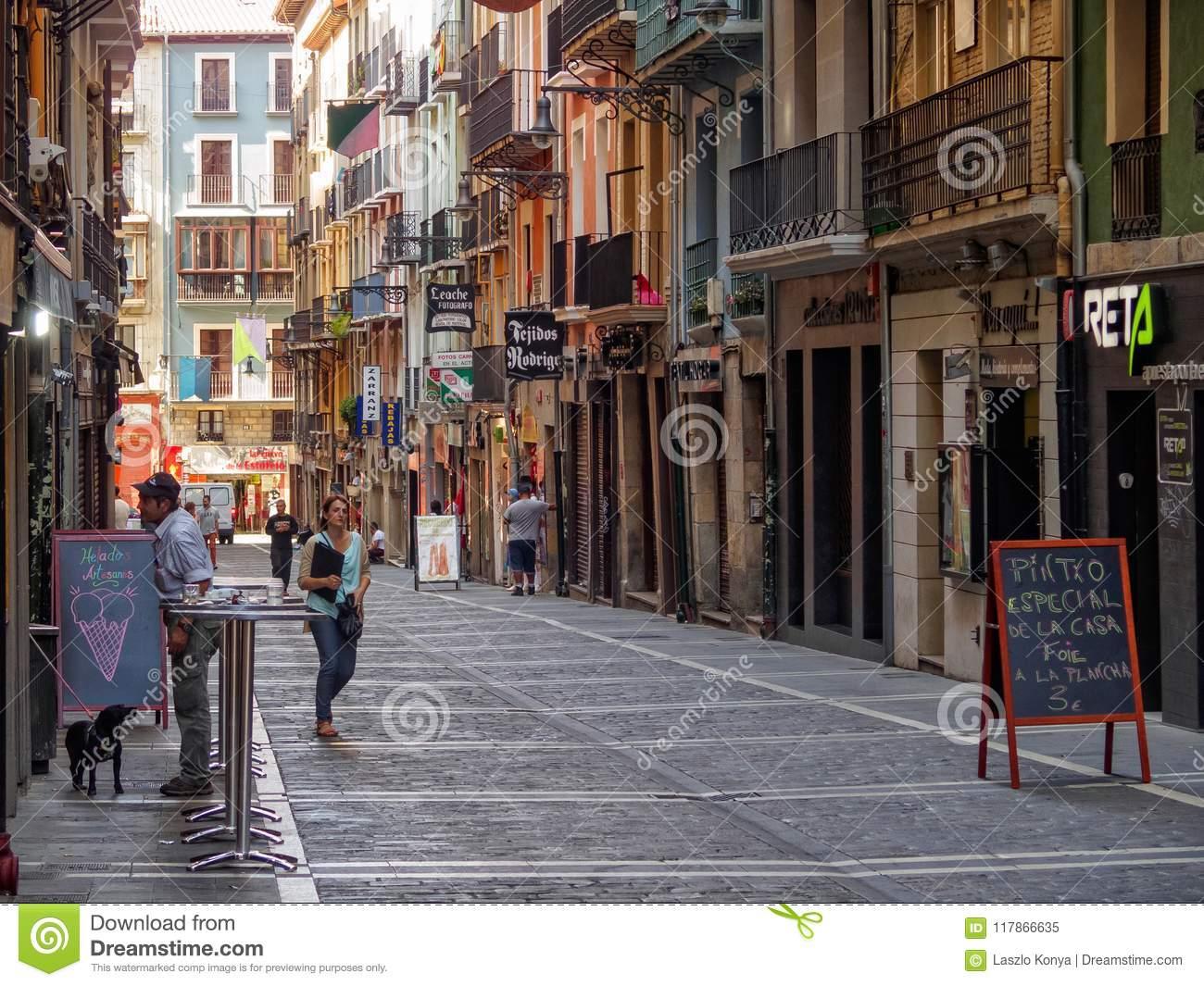 Hostal Arriazu Pamplona Exteriér fotografie