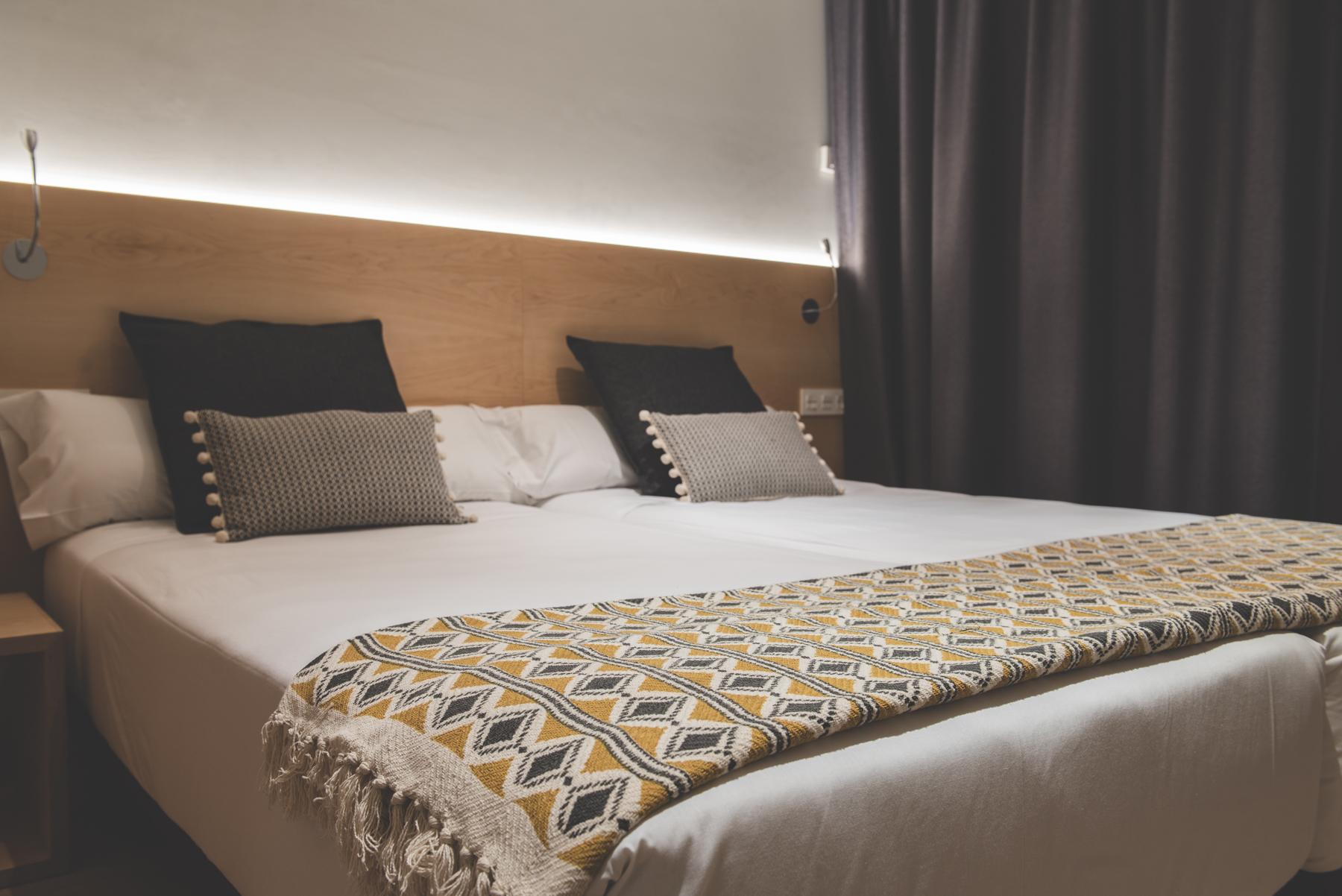 Hostal Arriazu Pamplona Exteriér fotografie